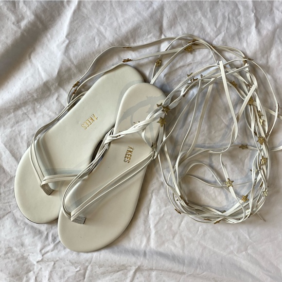 NWOT Tkees wrap sandals Lilu in Off white US 7 - Picture 2 of 6